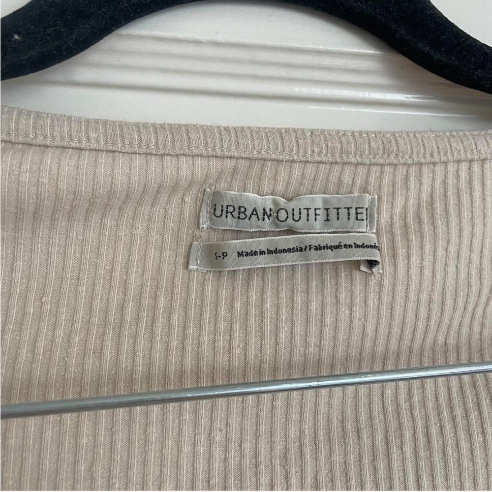 Women's Cream Ribbed Top - Picture 3 of 3